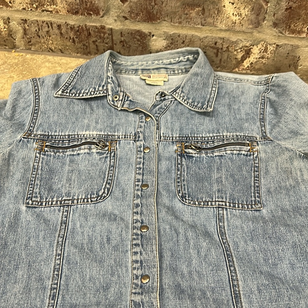Faded Glory Classic Denim Short Sleeve Shirt Medium - Picture 2 of 7
